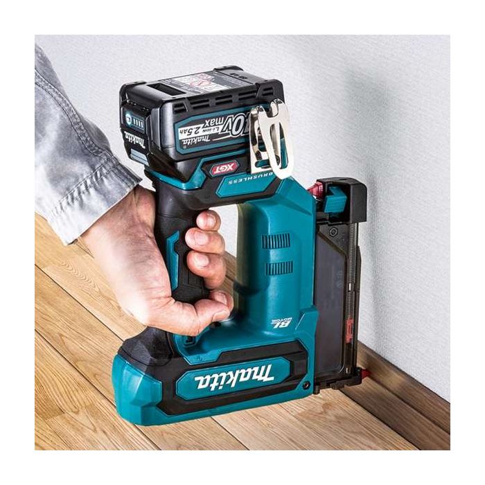 大匠夫- 劃時代工具五金店Makita 牧田PT001GZ 40V充電蚊釘槍(淨機